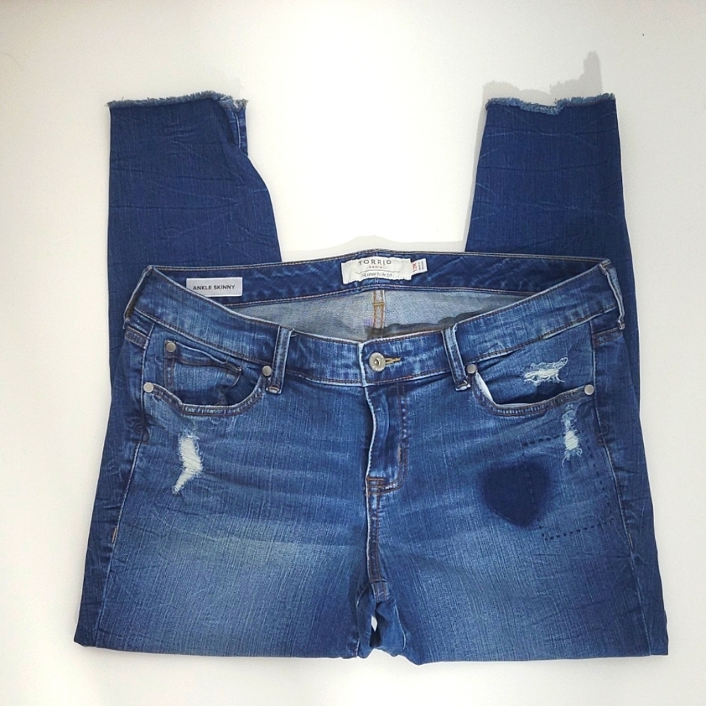 Torrid ankle skinny patchwork distressed jeans size 12R